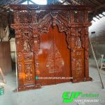 Pintu Gebyok Ukir Gunungan Desain Bali